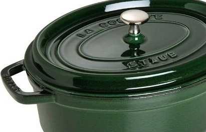 Staub Hrnec s poklicí oválný 29 cm bazalková