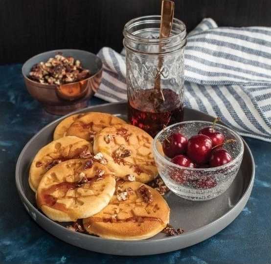 Nordic Ware Pánev na lívance SNĚHOVÉ VLOČKY