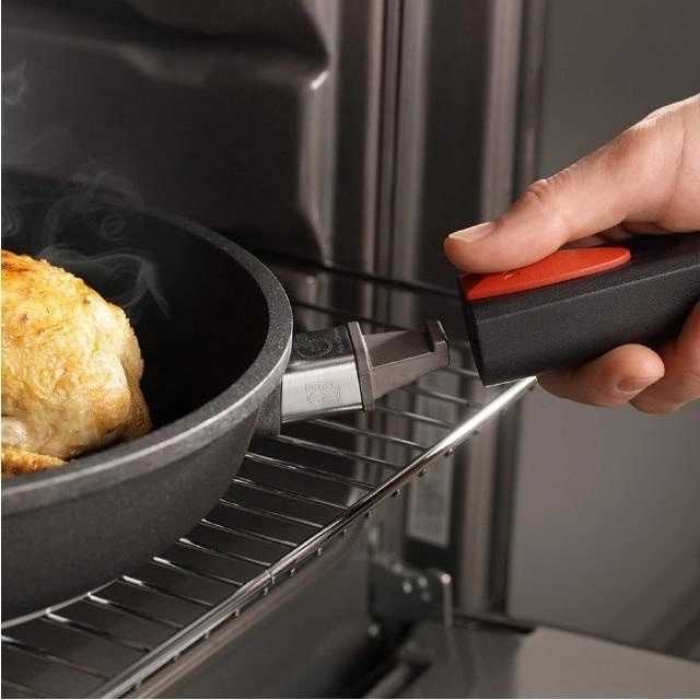 Woll Diamond Lite Grilovací pánev s odnímatelnou rukojetí 24 x 24 cm