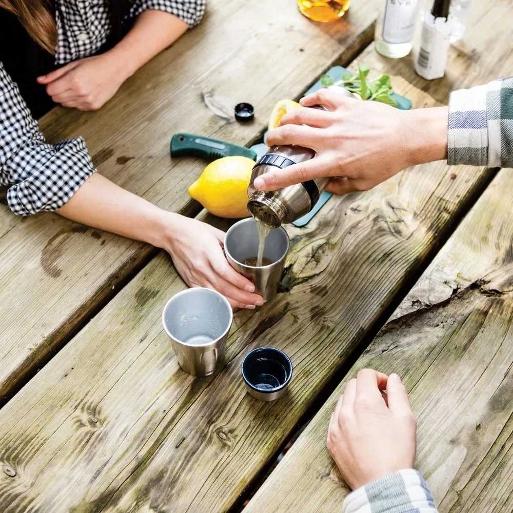 Stanley Adventure series Shaker pro dva happy hour 590 ml ADVENTURE