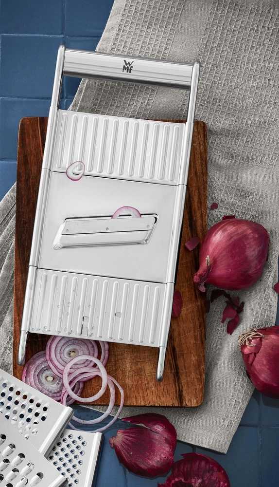 WMF Struhadlo se 4 výměnnými strouhacími plochami