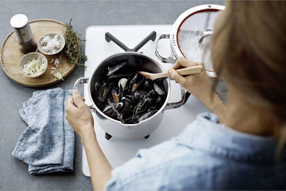 WMF Function 4 Hrnec nízký , Ø 24 cm