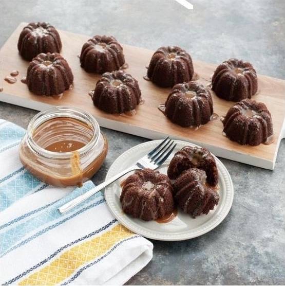 Nordic Ware ProCast Bakeware Forma na 12 Browine