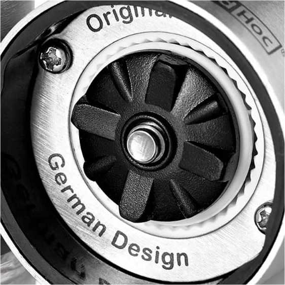 Adhoc Sada mlýnků na sůl a pepř Peknick, v setu s koženým pouzdrem, 3ks