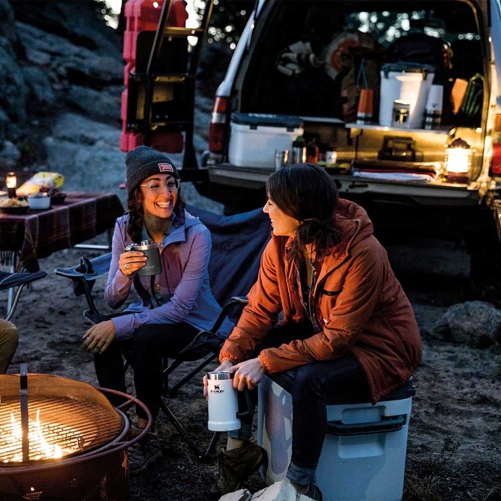 Stanley Adventure series Přenosný chladící box (pasivní) , 6.6 l, Polar