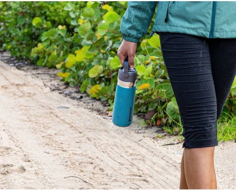 Stanley Flip Straw Vakuová láhev , 650 ml, Lagoon