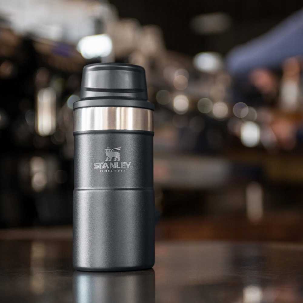 Stanley Classic series Termohrnek , 250 ml, Matte Black