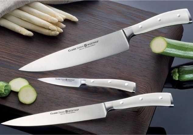 Wüsthof Classic Ikon Créme Nůž kuchařský Classic Ikon créme, 23 cm, dárkové balení