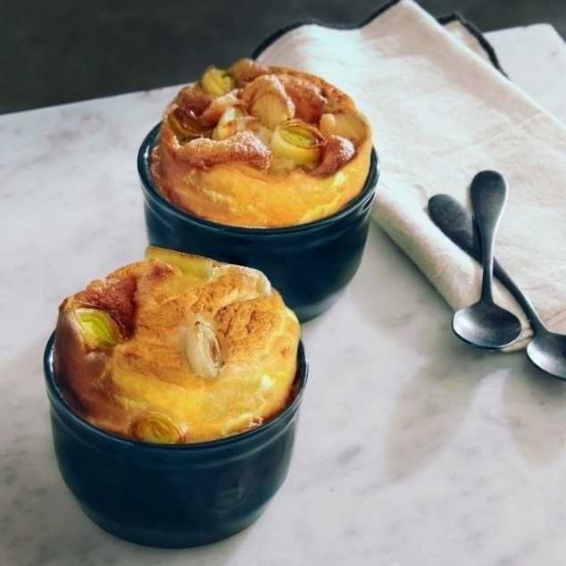 Emile Henry Ramekin 10 cm, modrá Calanque