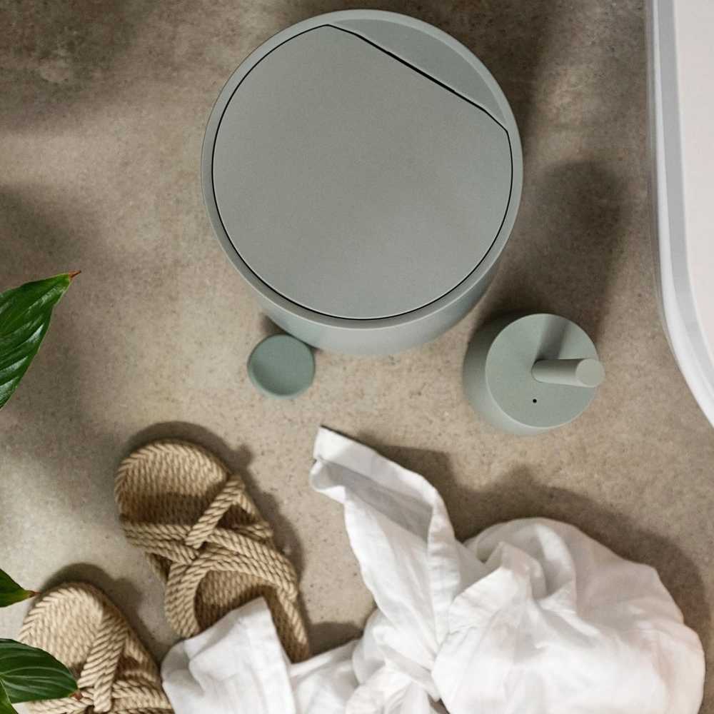 Zone Denmark Nova One Koupelnový pedálový koš 3l, matcha zelená