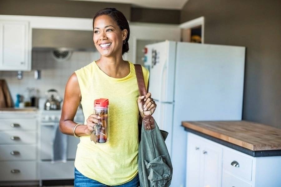 Aladdin Hrnek na čajový sáček 350ml, červený