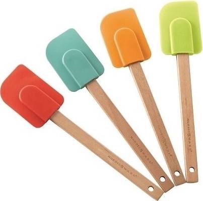 Nordic Ware Set velkých stěrek 4 ks