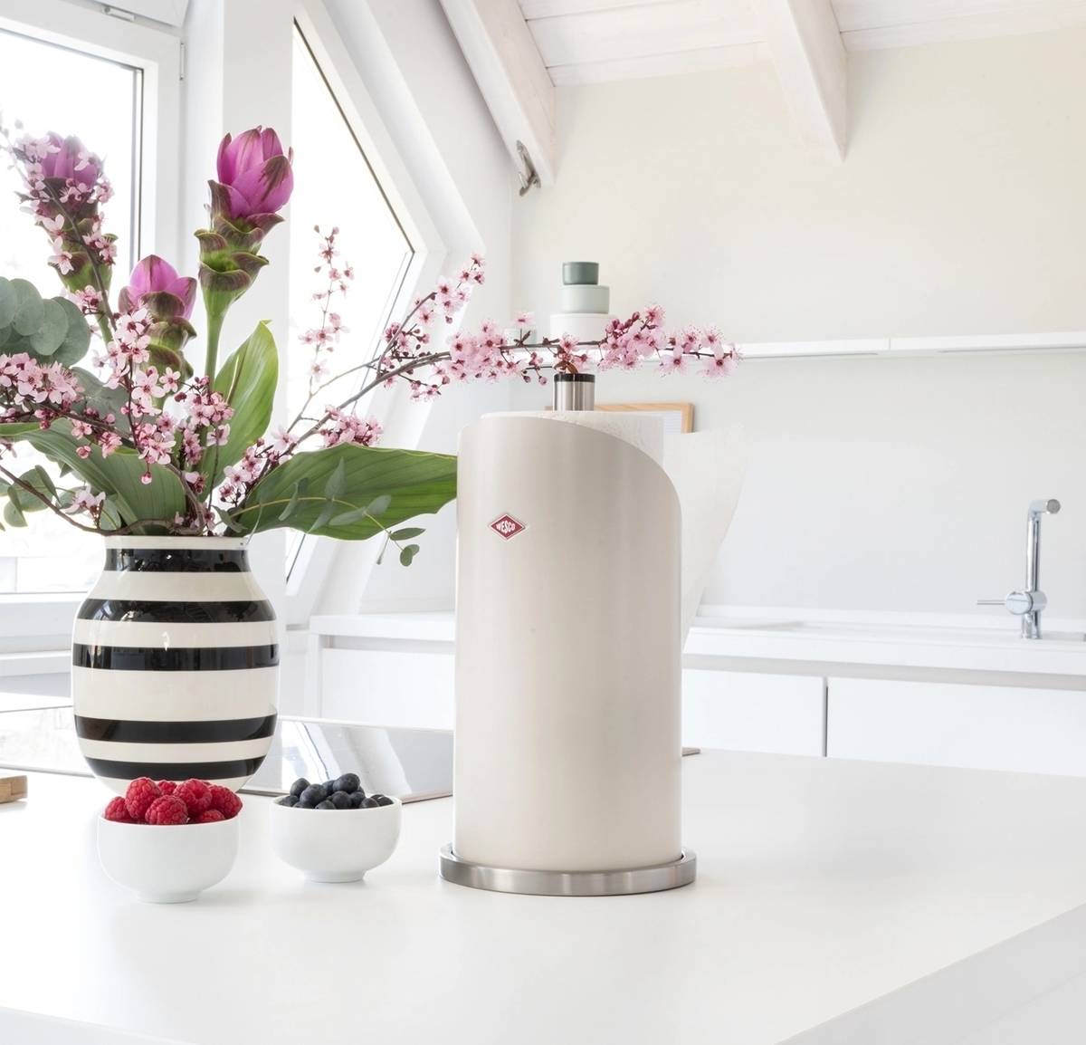 Wesco Držák na papírové ubrousky 15,5 cm, černý matný