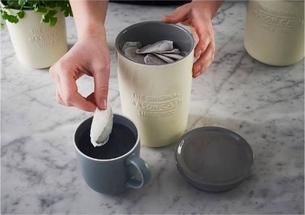 Mason Cash Innovative Kitchen Dóza na potraviny , 1 l, bílá