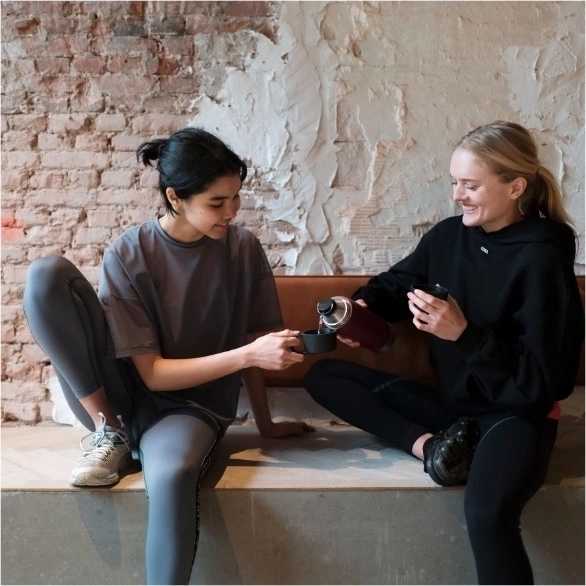 Aladdin CityPark Thermavac™ Nerezová termoska Twin Cup 1 l, lávově černá