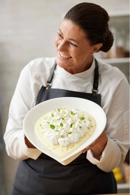 Blomsterbergs Servírovací mísa ve tvaru slzy 28cm