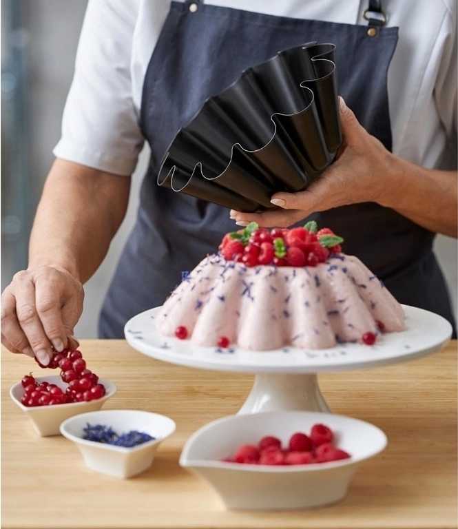 Blomsterbergs Servírovací mísa ve tvaru slzy 13cm