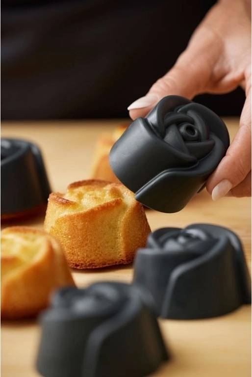 Blomsterbergs Forma na muffiny růže 6ks