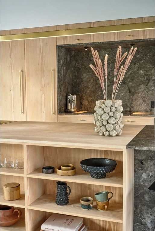 Villa Collection Váza/květináč elha 32cm cream