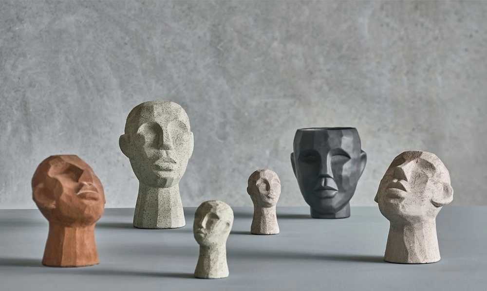 Villa Collection Figurka hlava talvik light olive green 30cm