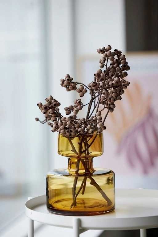Lyngby Glas Skleněná váza tubular 20 cm amber