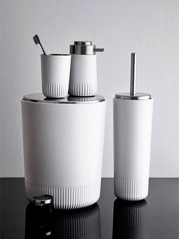 Södahl Koupelnový pedálový koš plissé white 5l