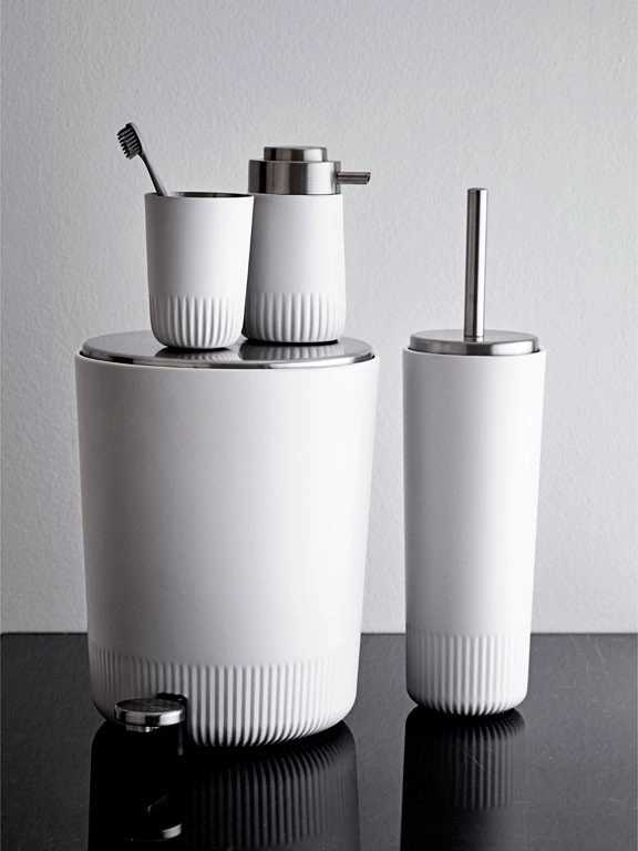 Södahl Koupelnový pedálový koš plissé white 5l