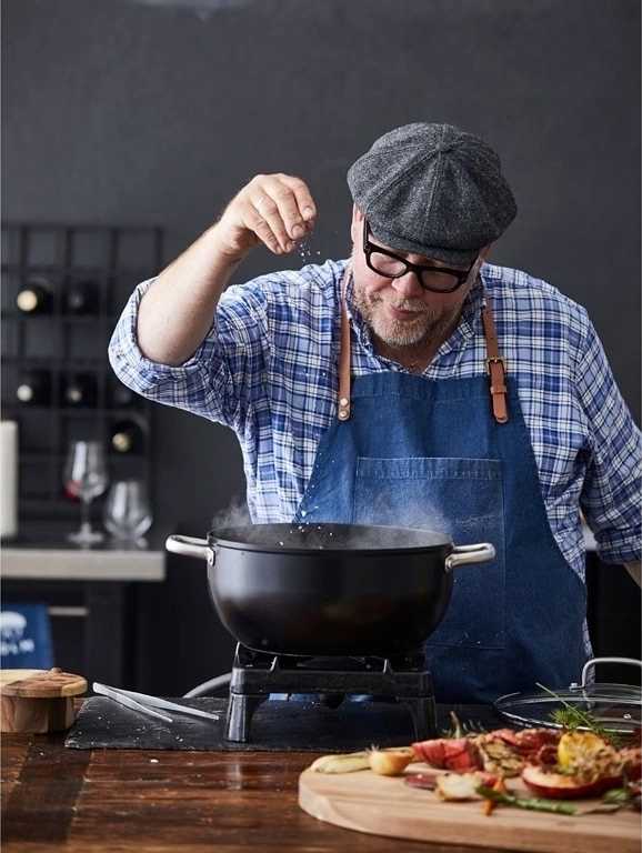 Holm Hrnec s víkem 8l