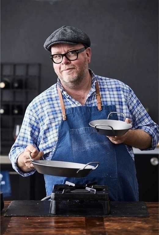 Holm Pánev na smažení 28 x 5 cm