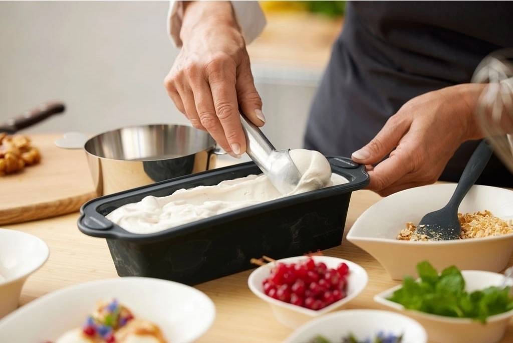 Blomsterbergs Silikonová forma na pečení 24 cm