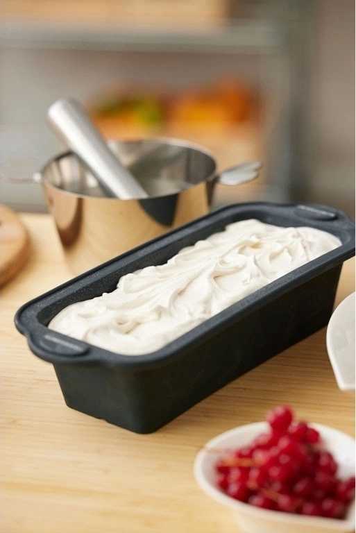 Blomsterbergs Silikonová forma na pečení 24 cm