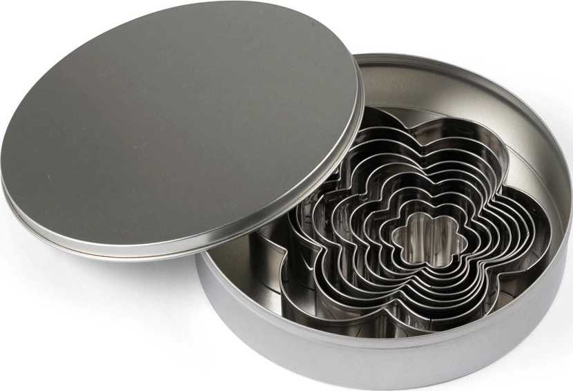 Blomsterbergs Vykrajovátko na sušenky kytka (9 ks)