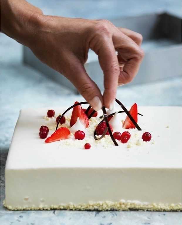 Blomsterbergs Hranatá forma na tvarování těsta seřiditelná