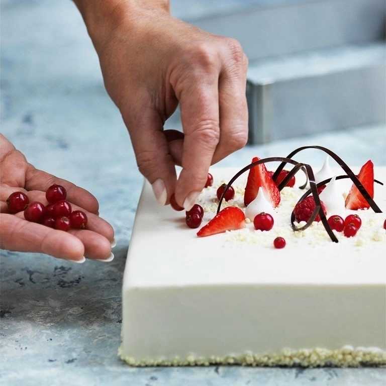 Blomsterbergs Hranatá forma na tvarování těsta seřiditelná