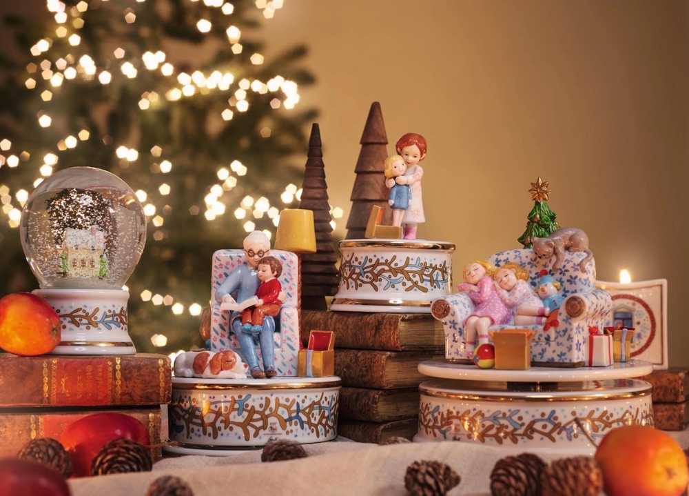 Rosenthal Vánoční sněžítko / těžítko, Štědrý večer, 12 cm