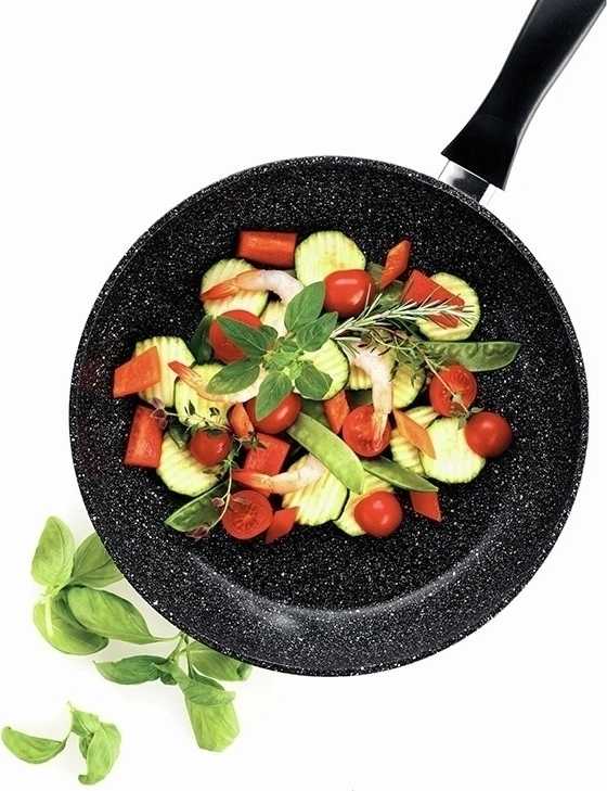 Kela Pánev STONELINE 24 cm 