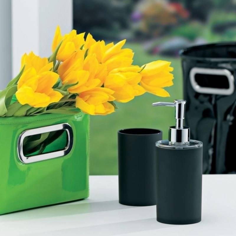 Kela Pohár DARK ABS-plast černý 