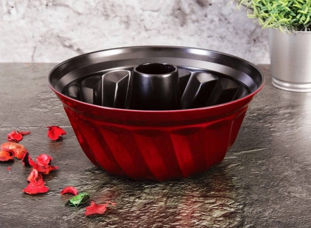 Berlingerhaus Forma na bábovku s nepřilnavým povrchem Burgundy Metallic Line