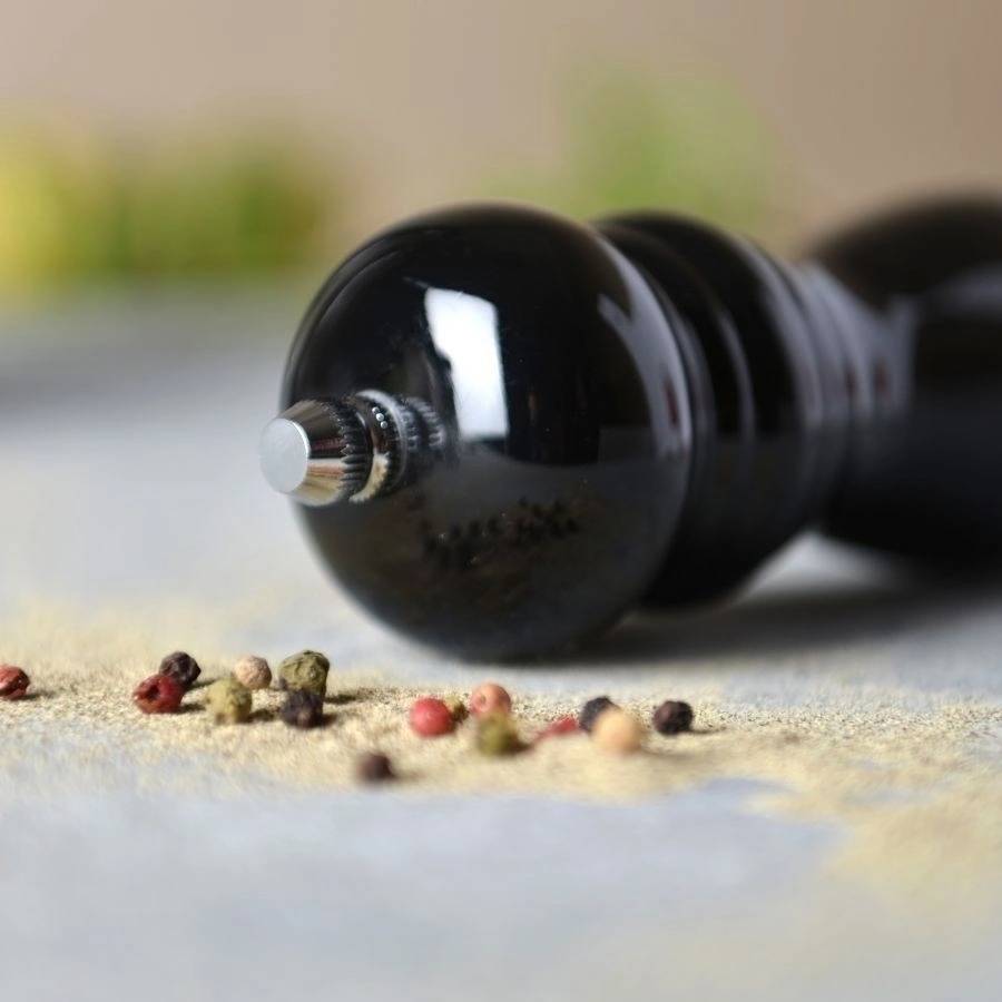 Berghoff Mlýnek na pepř a sůl dřevěný ESSENTIALS 42 cm