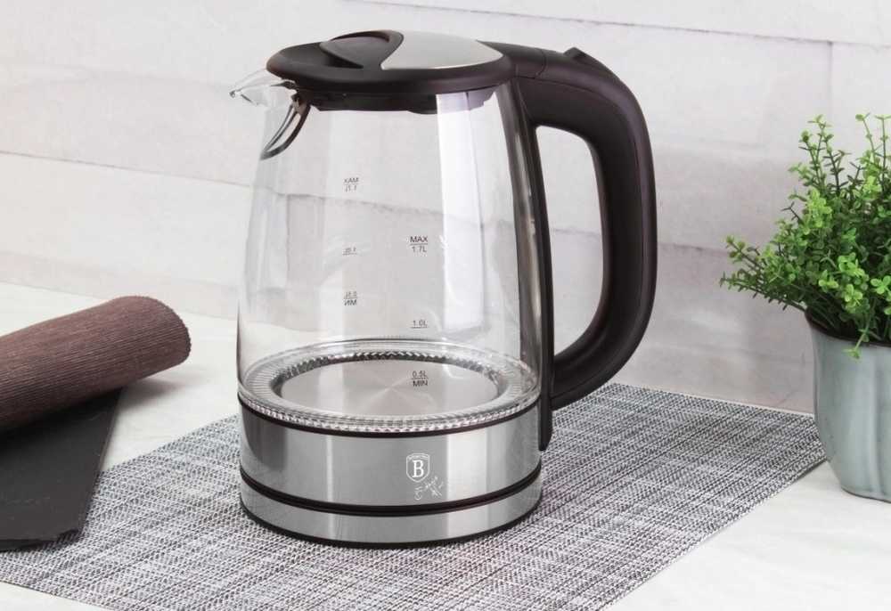 Berlingerhaus Rychlovarná konvice 1,7l 2200W Carbon Metallic Line 