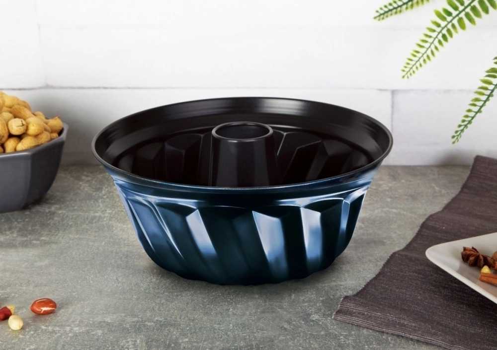 Berlingerhaus Forma na bábovku s titanovým povrchem Aquamarine Metallic Line