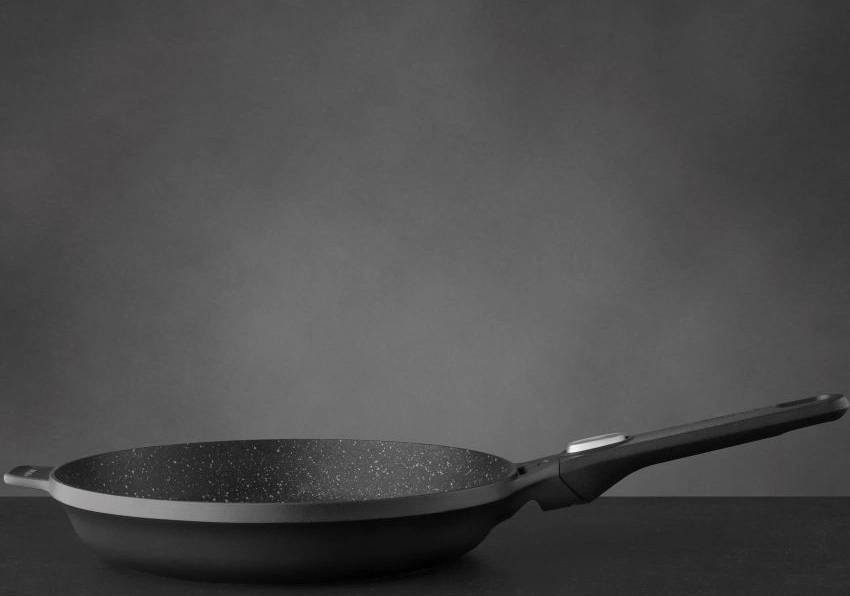 Berghoff Pánev s odnímatelnou rukojetí GEM 28 cm 