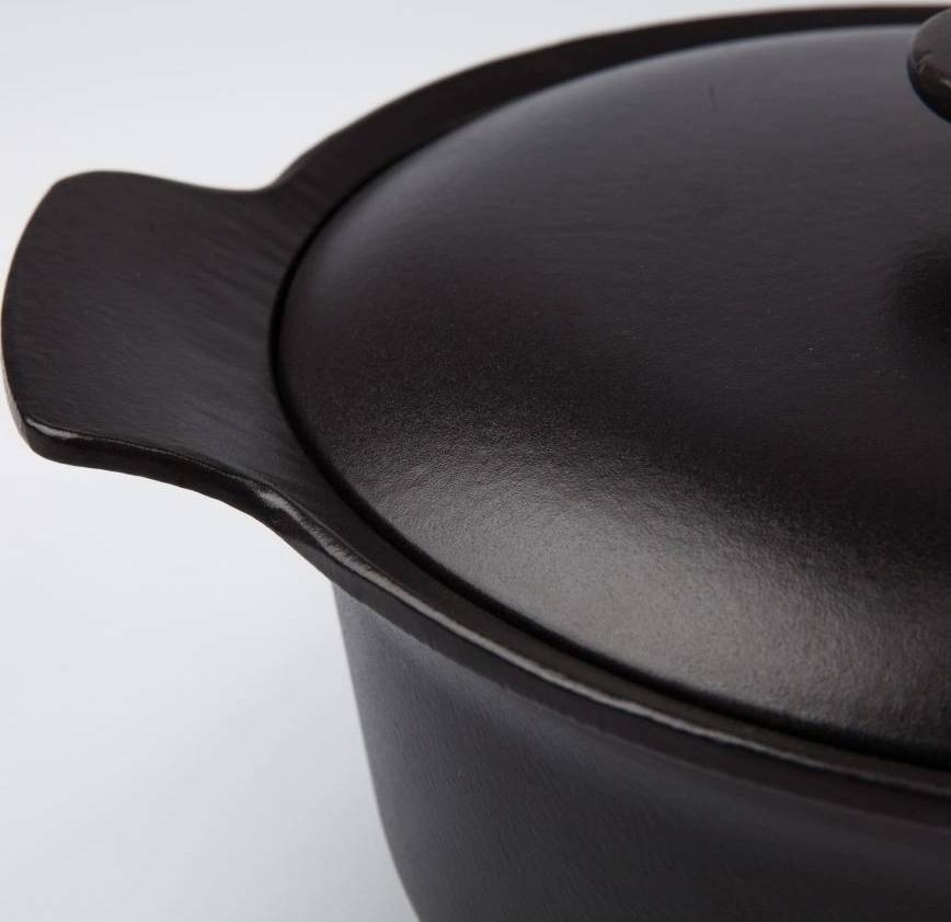 Berghoff Hrnec s poklicí litinový RON 24 cm černá 