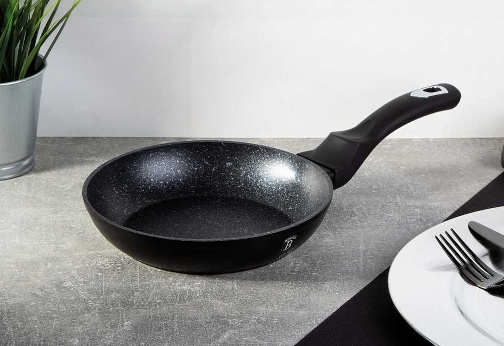 Berlingerhaus Pánev s mramorovým povrchem 28 cm Black Silver Collection 