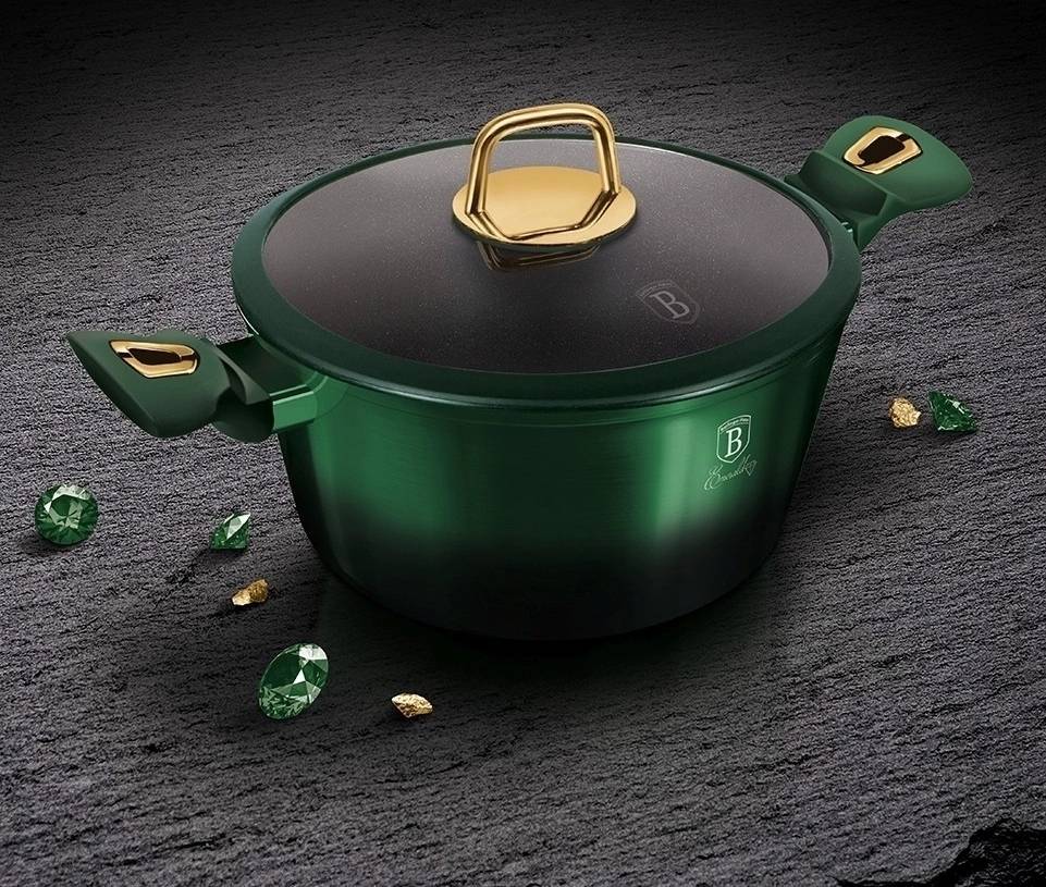 Berlingerhaus Kastrol s poklicí a titanovým povrchem 28 cm Emerald Collection 