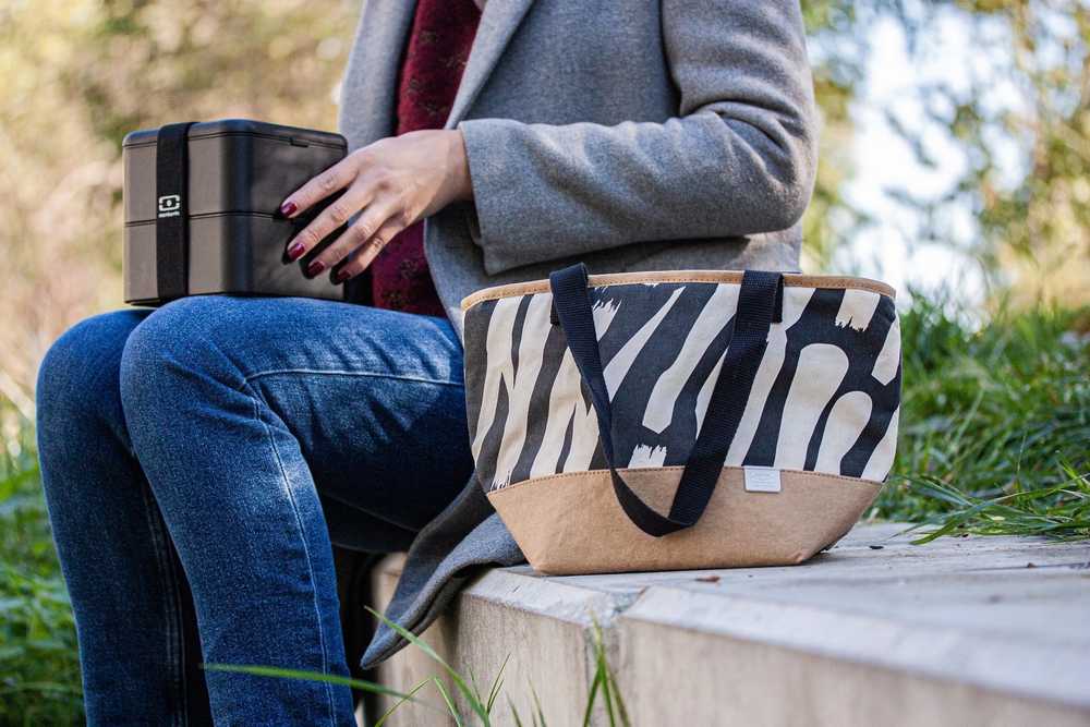 Monbento Termotaška MonBento Daily Graphic Zebra| černa, bílá