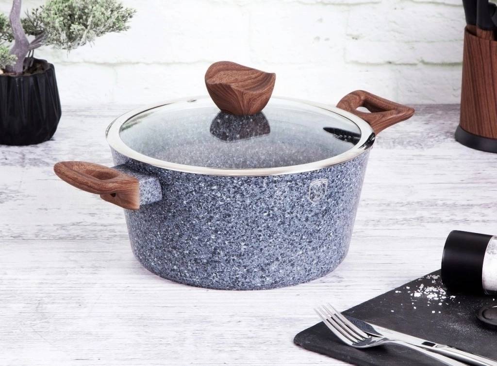 Berlingerhaus Kastrol s mramorovým povrchem a poklicí 20 cm Forest Line