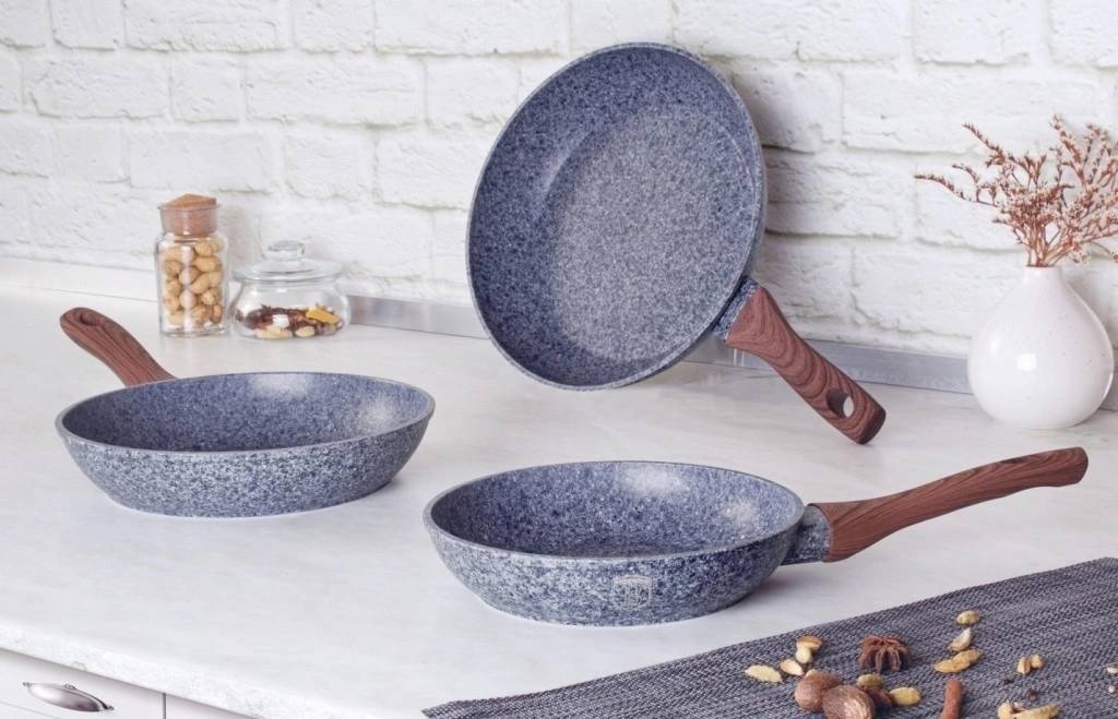 Berlingerhaus Pánev s mramorovým povrchem 30 cm Forest Line