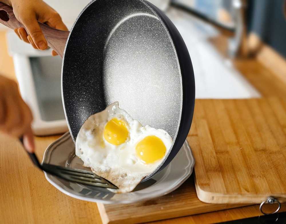 Berlingerhaus Pánev s mramorovým povrchem 20 cm EBONY Line Rosewood