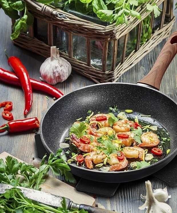 Berlingerhaus Pánev s mramorovým povrchem 28 cm EBONY Line Rosewood